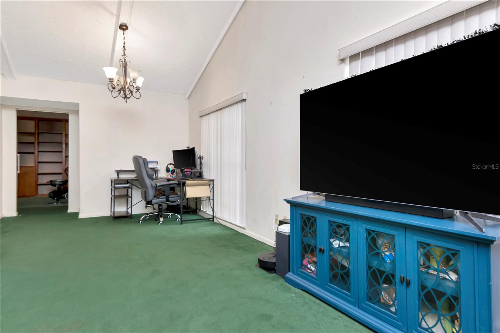 3129 W PARIS ST, TAMPA, FL, 33614