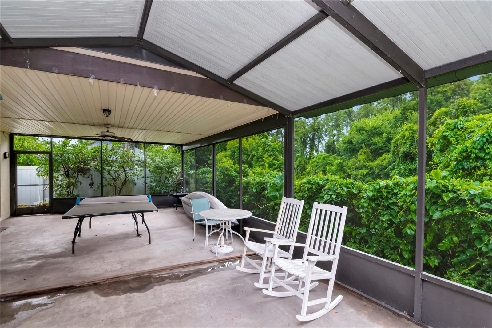 3129 W PARIS ST, TAMPA, FL, 33614