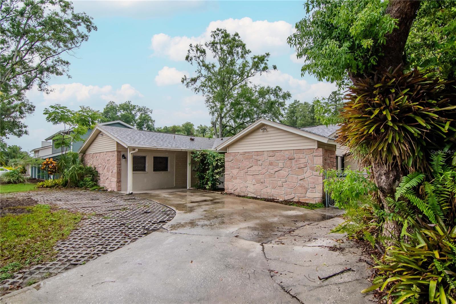 3129 W PARIS ST, TAMPA, FL, 33614