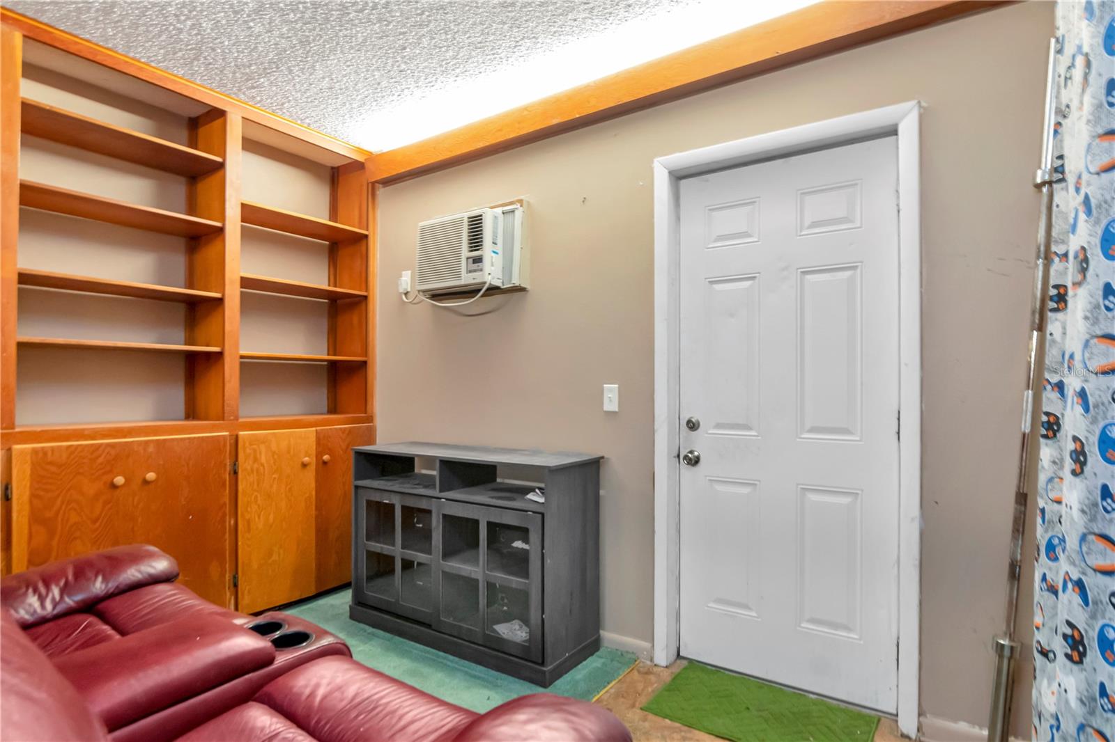 3129 W PARIS ST, TAMPA, FL, 33614