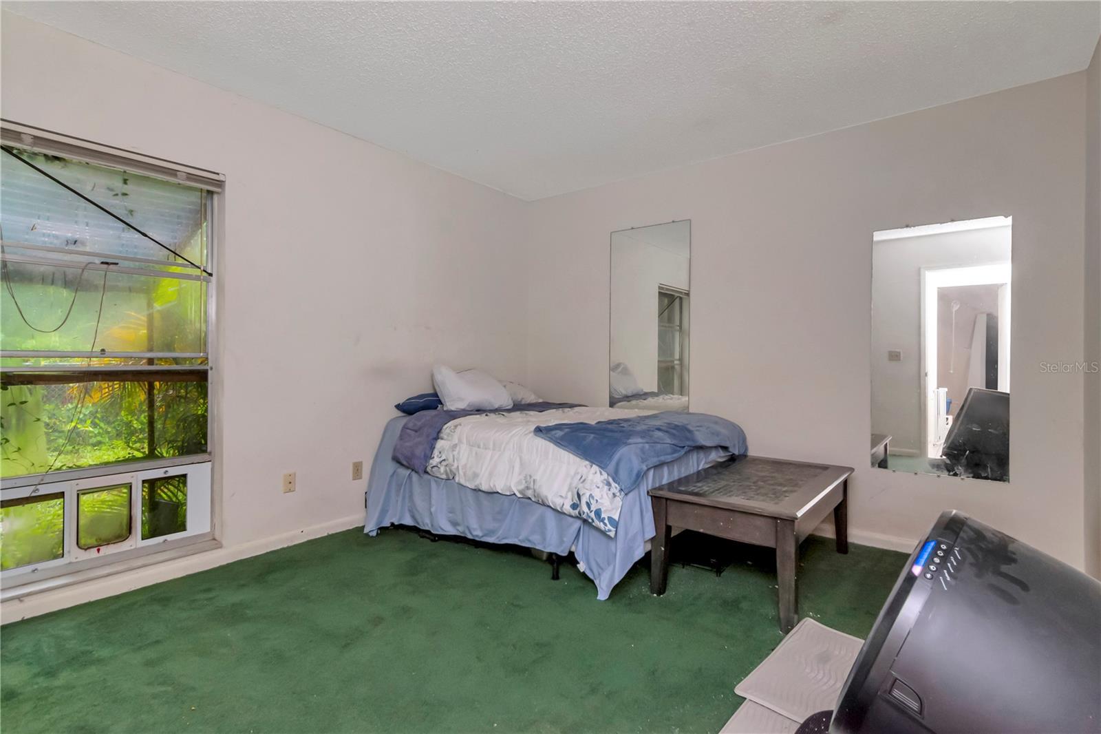 3129 W PARIS ST, TAMPA, FL, 33614