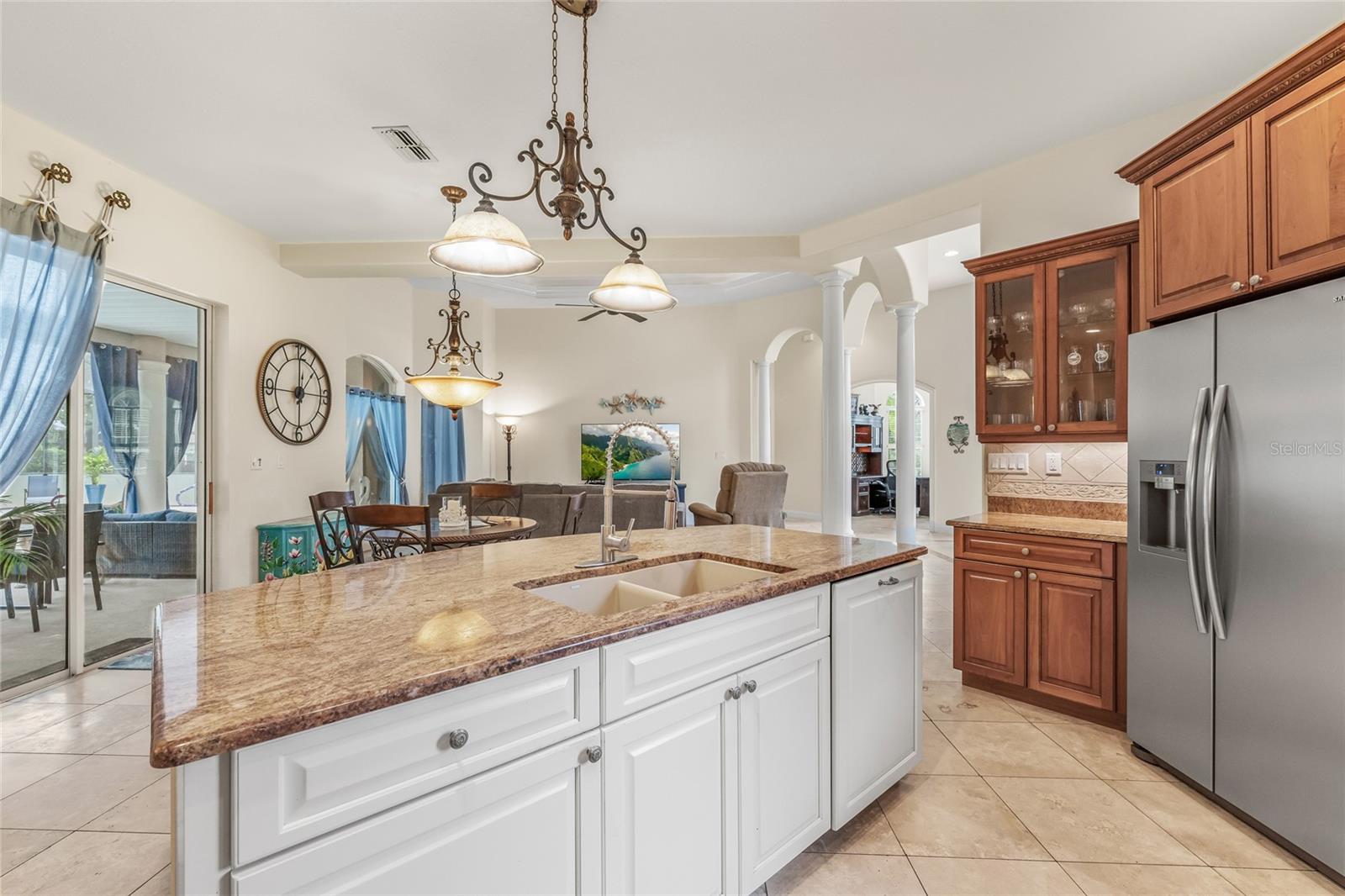 10096 SOUTHERN BREEZE CT, WEEKI WACHEE, FL, 34613