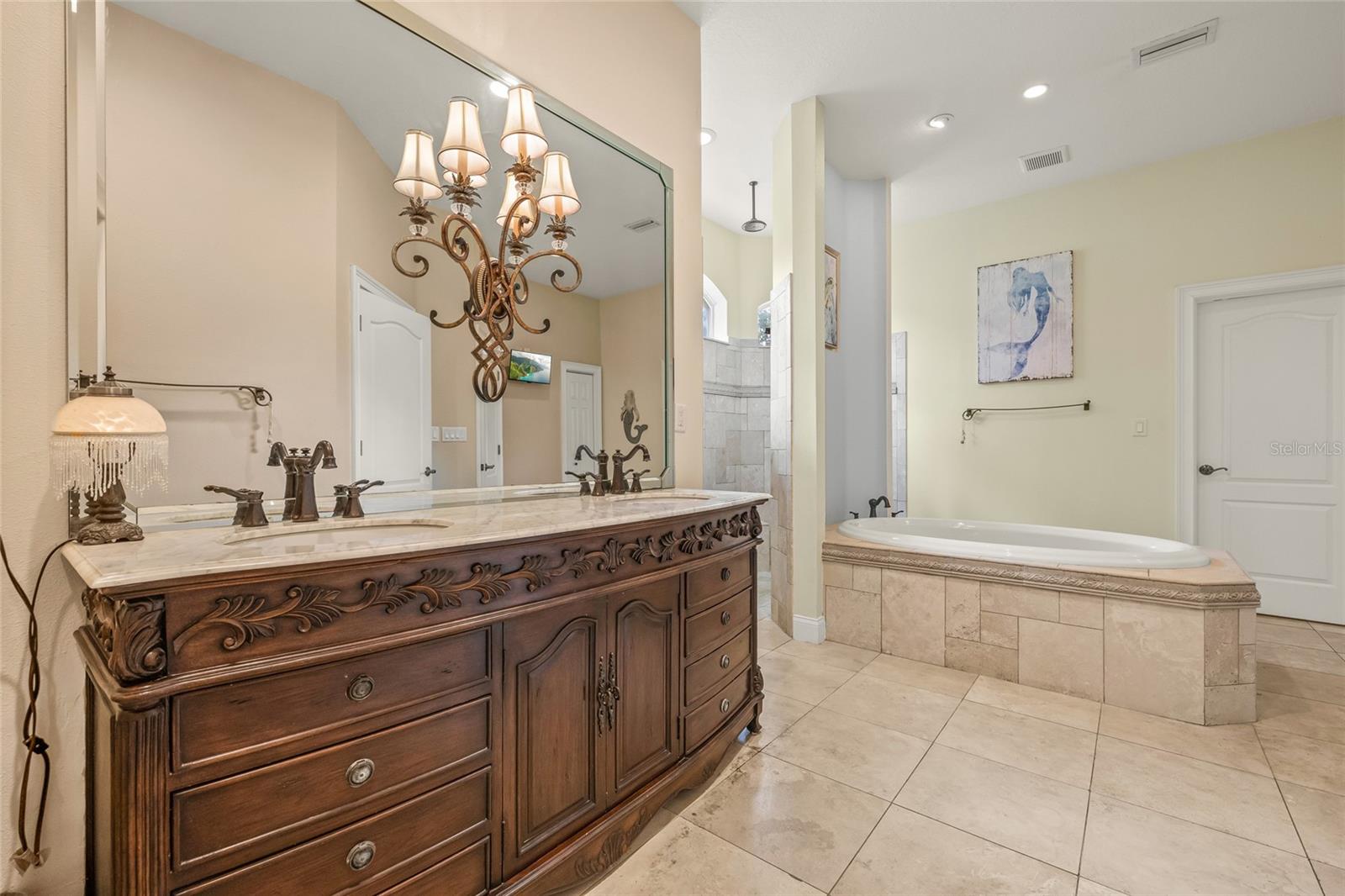 10096 SOUTHERN BREEZE CT, WEEKI WACHEE, FL, 34613