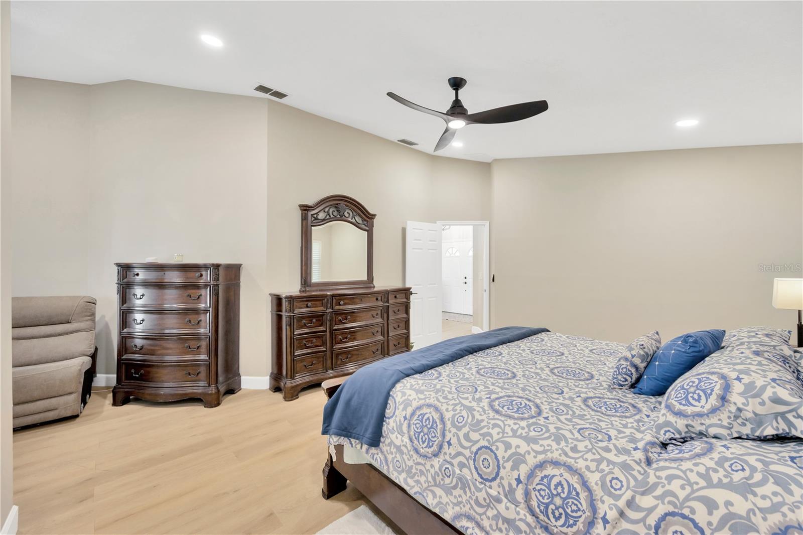 4617 BASSWOOD ST NE, LAND O LAKES, FL, 34639