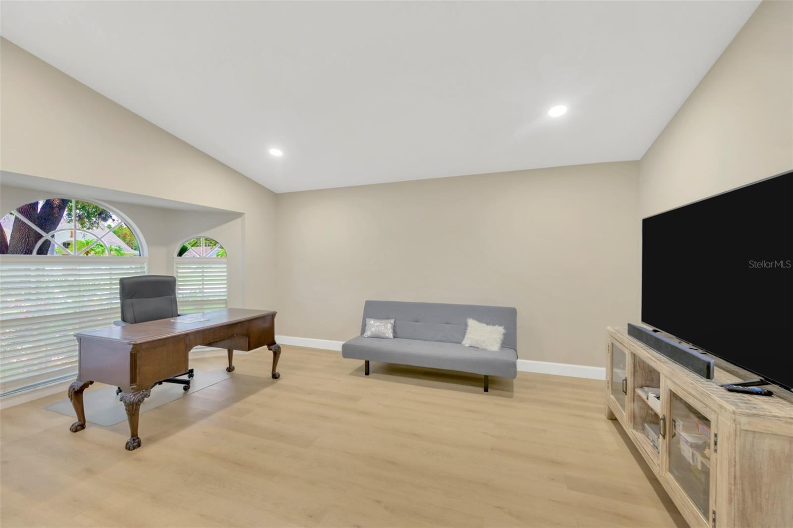 4617 BASSWOOD ST NE, LAND O LAKES, FL, 34639