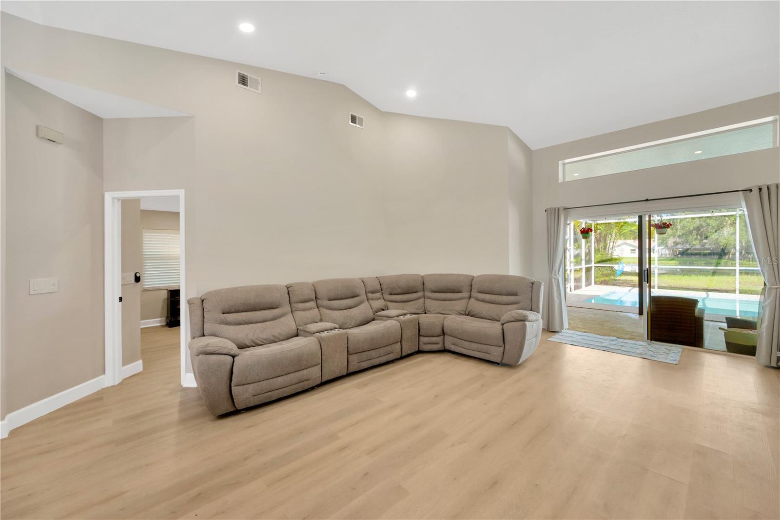 4617 BASSWOOD ST NE, LAND O LAKES, FL, 34639