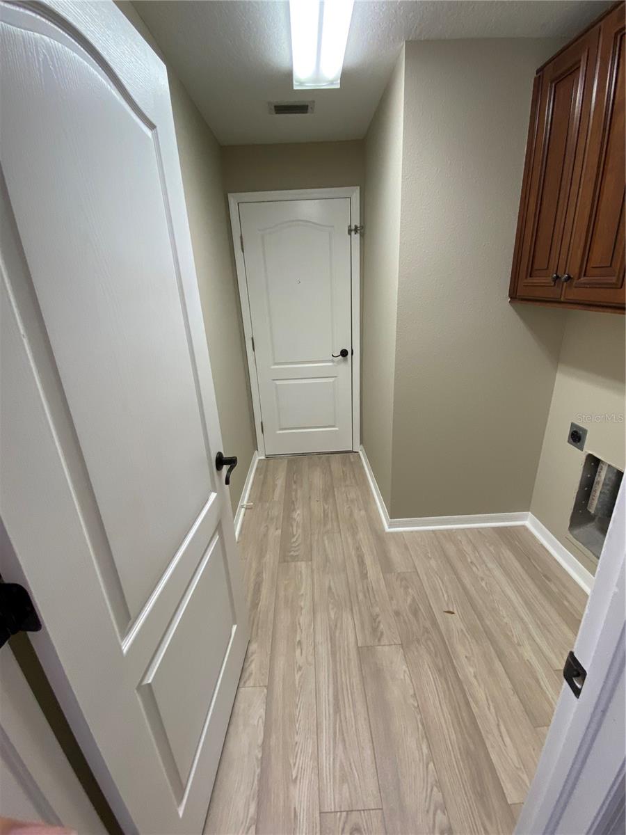 1302 AVONWOOD CT, LUTZ, FL, 33559