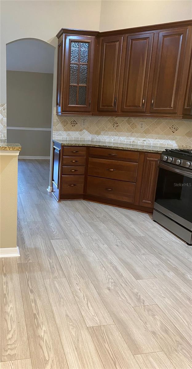 1302 AVONWOOD CT, LUTZ, FL, 33559