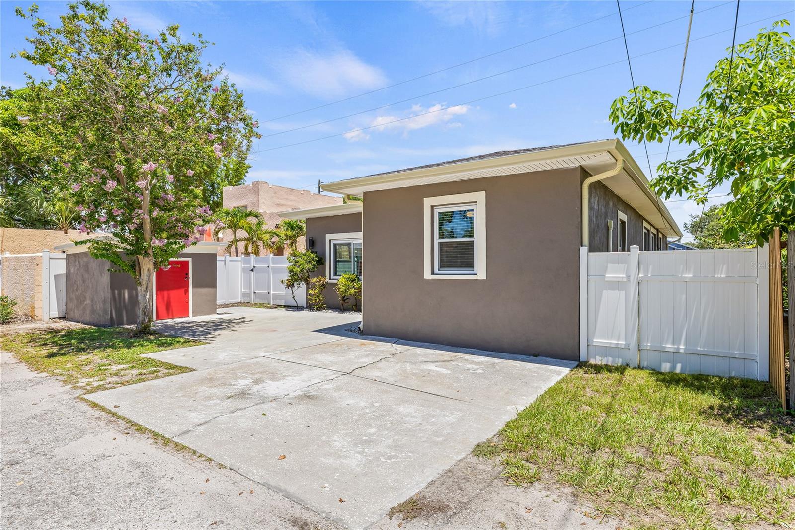 4318 1ST AVE S, ST PETERSBURG, FL, 33711