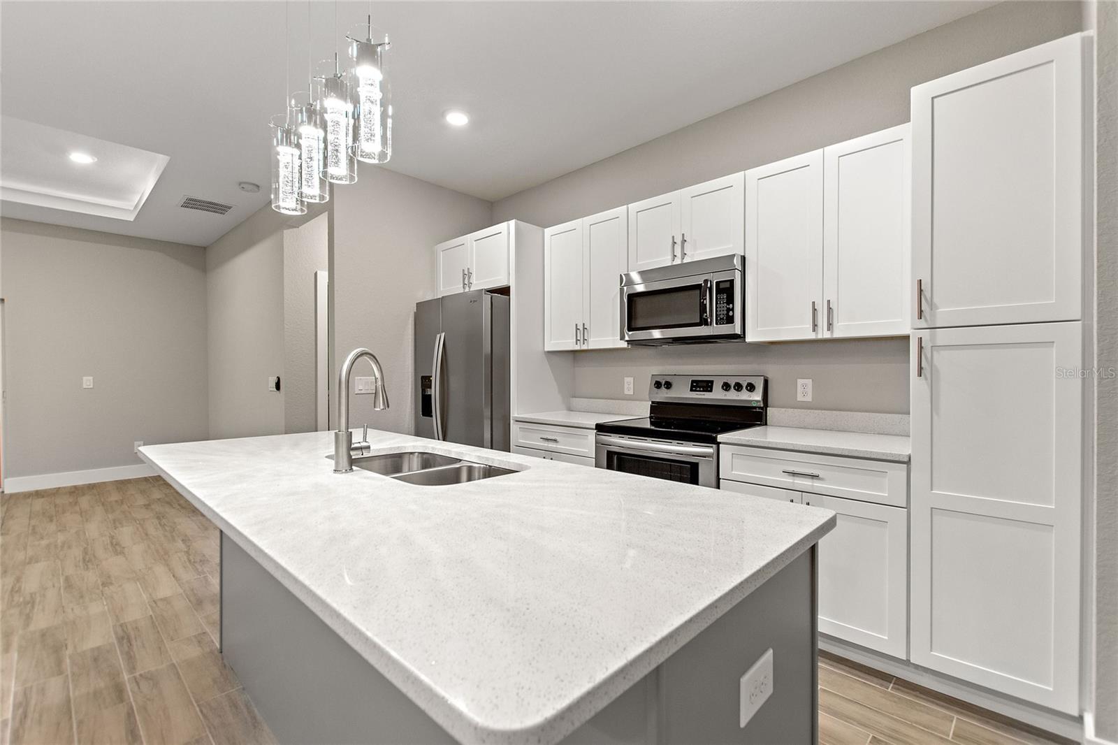 2009 LILY PL, KISSIMMEE, FL, 34759