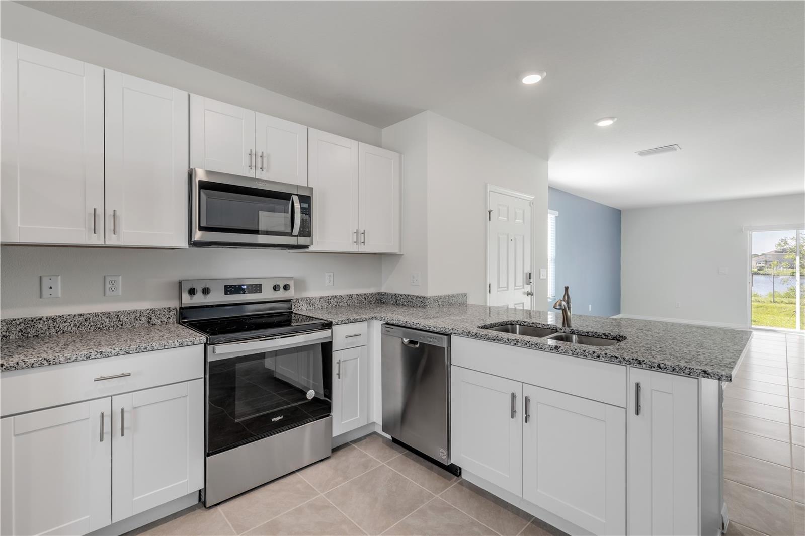 2725 SILVER CANOE DR, EDGEWATER, FL, 32141