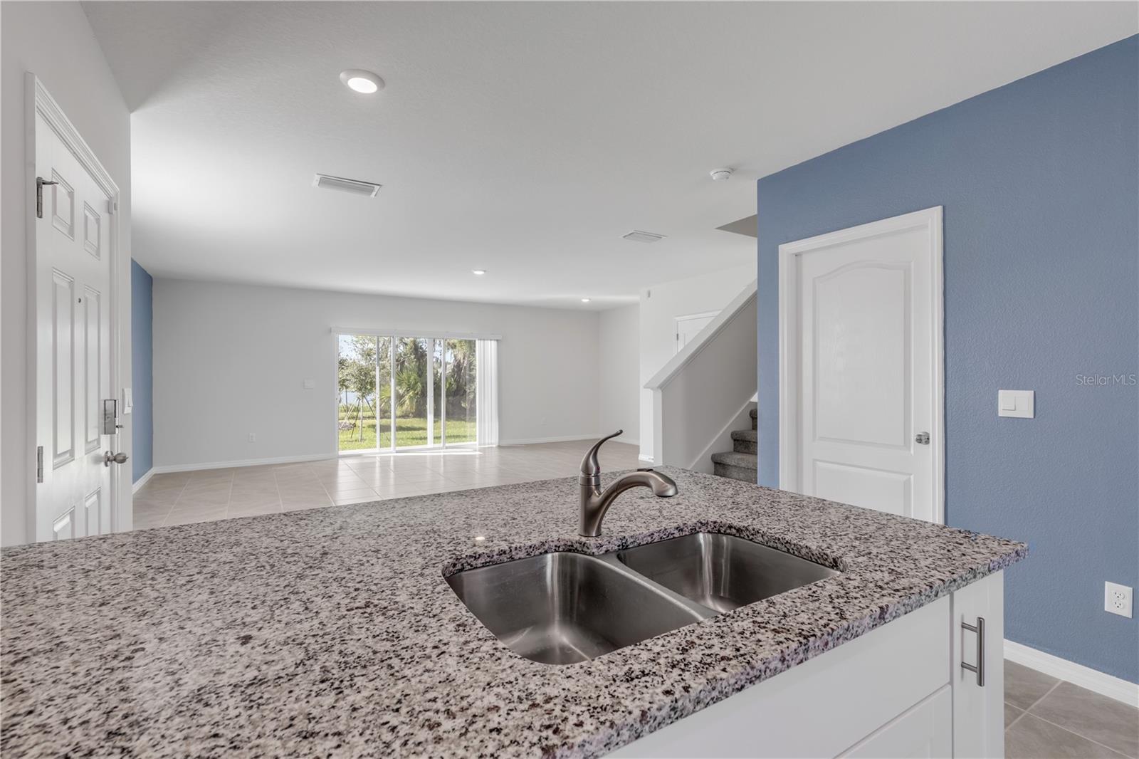 2725 SILVER CANOE DR, EDGEWATER, FL, 32141