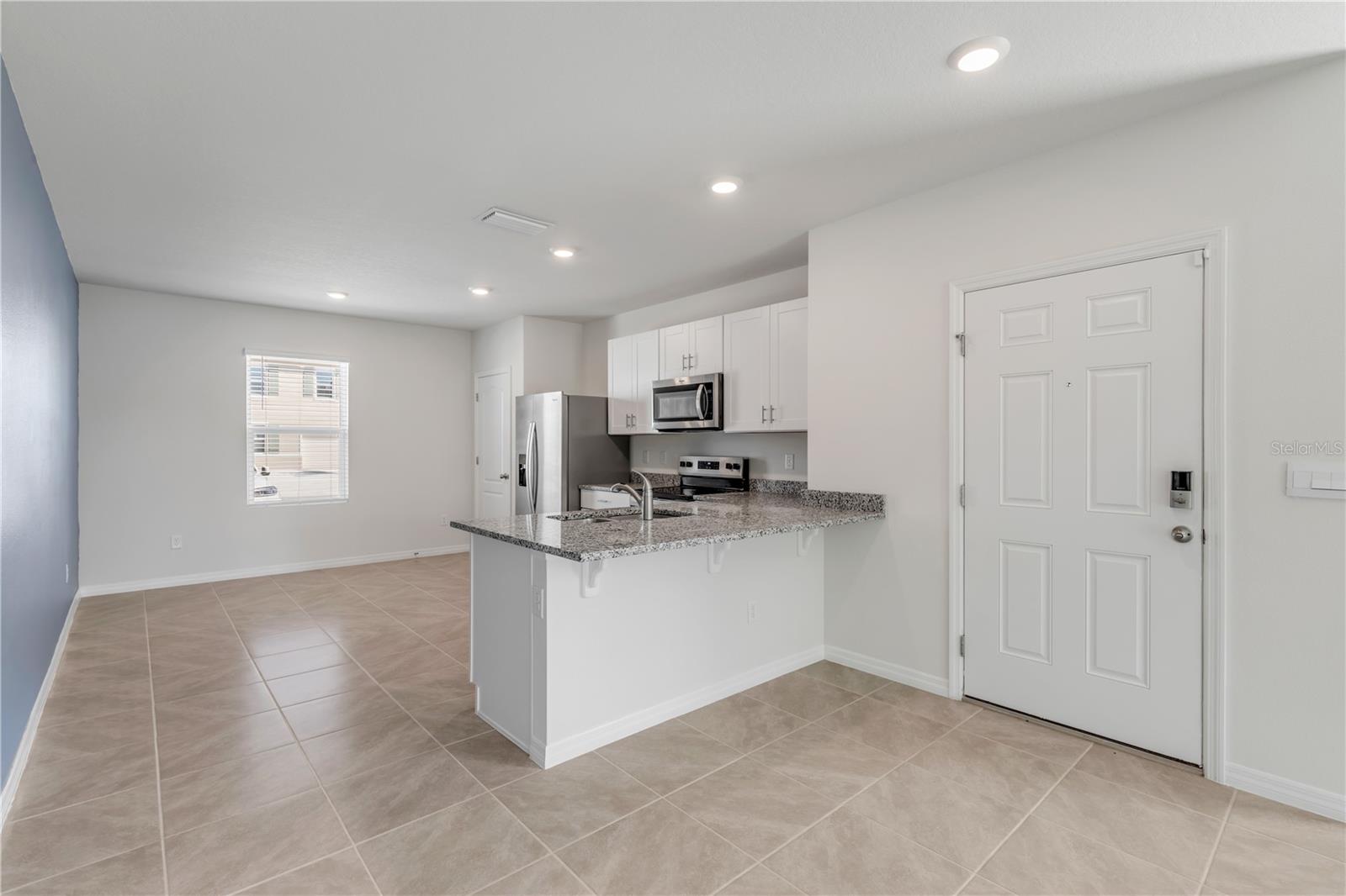 2725 SILVER CANOE DR, EDGEWATER, FL, 32141