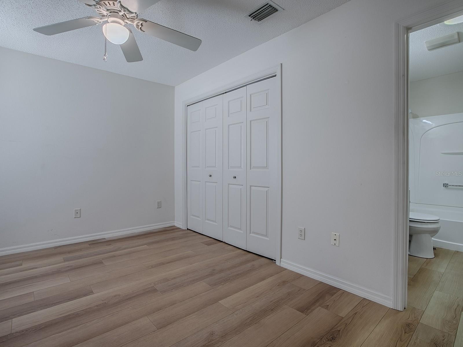 2840 LEICESTER TER, THE VILLAGES, FL, 32162