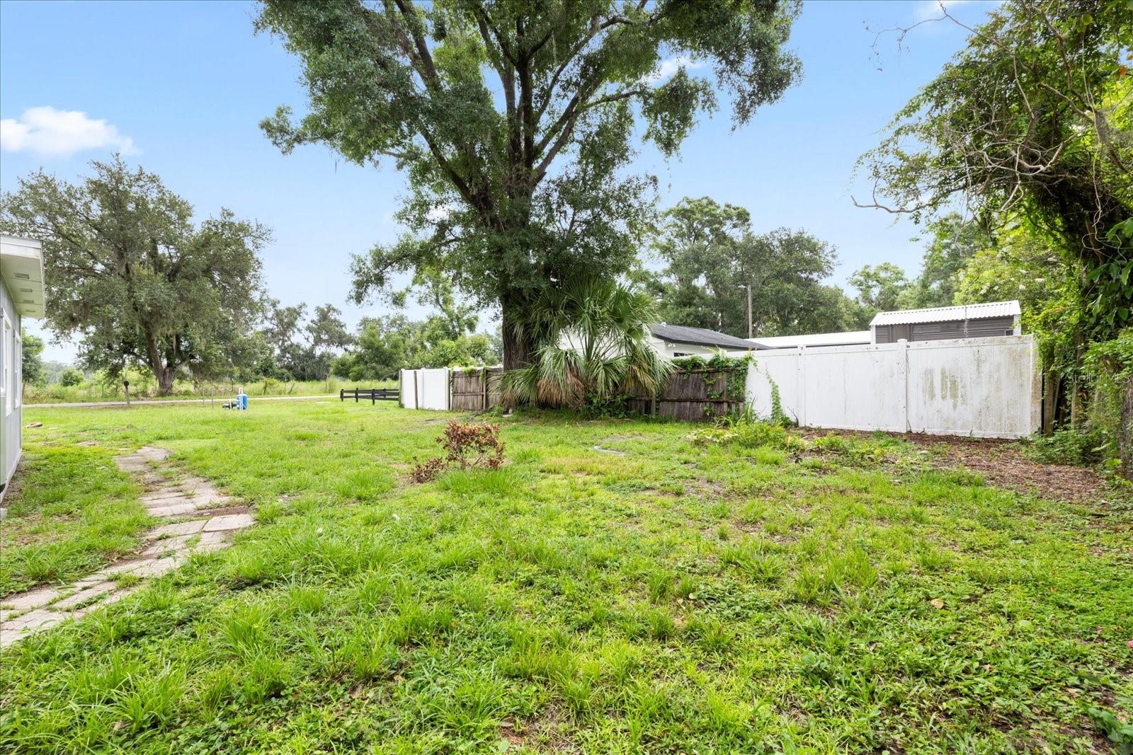 12801 CARLTON RD, THONOTOSASSA, FL, 33592