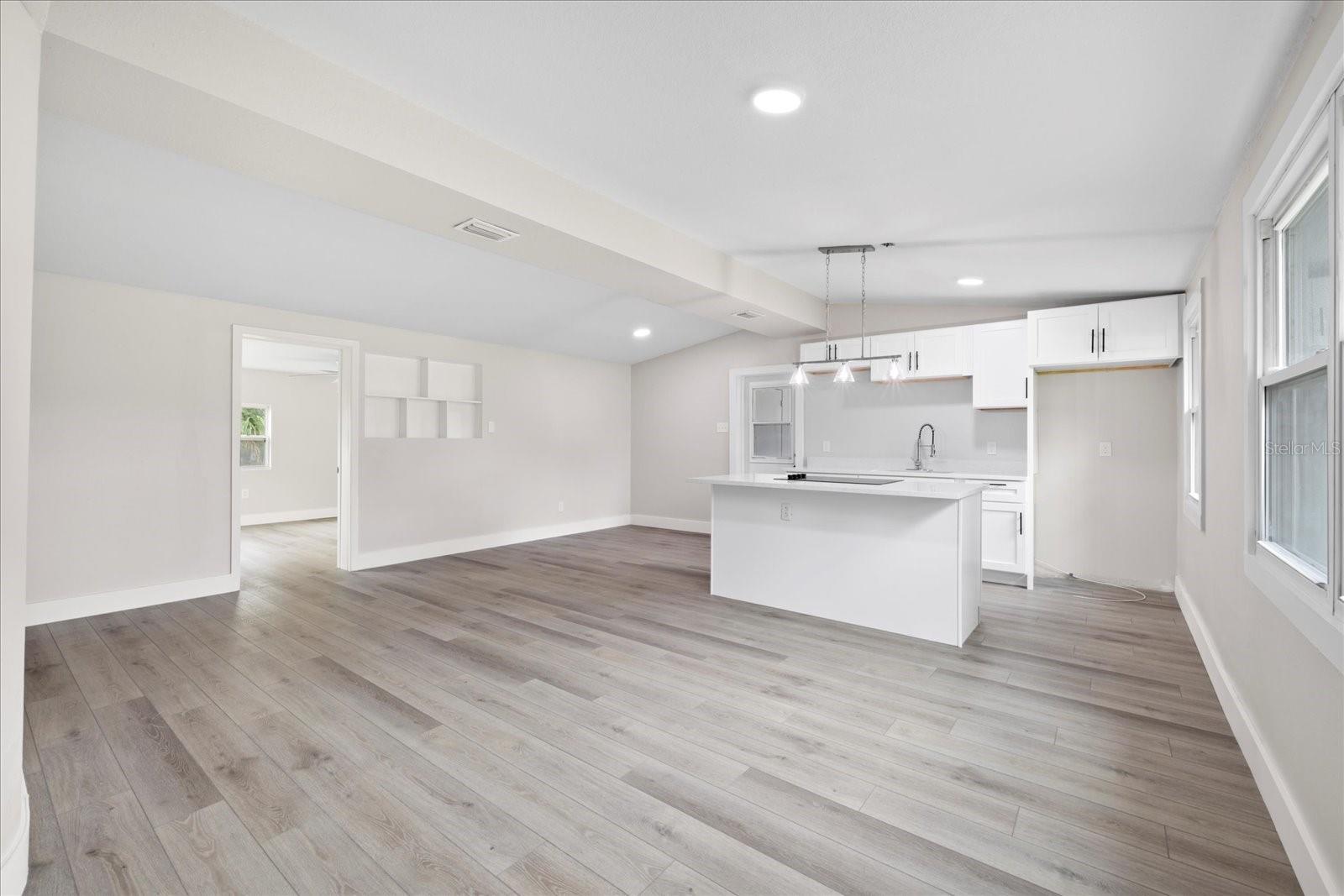 12801 CARLTON RD, THONOTOSASSA, FL, 33592