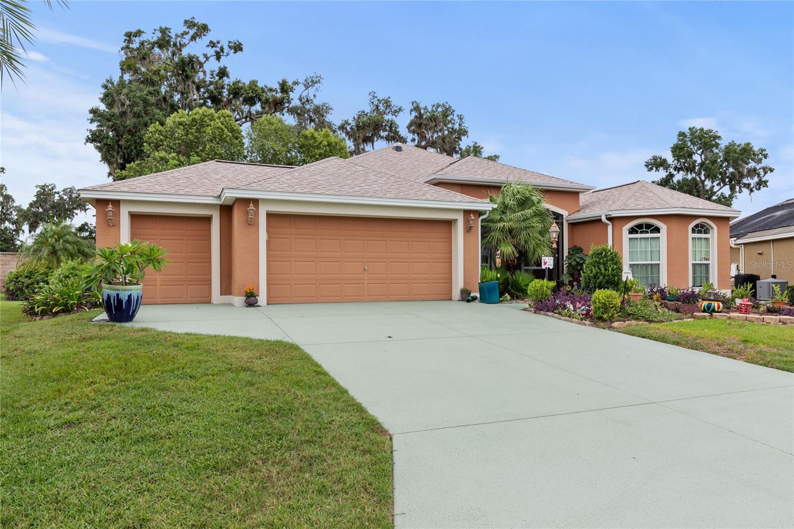 1965 GATEHOUSE TER, THE VILLAGES, FL, 32163