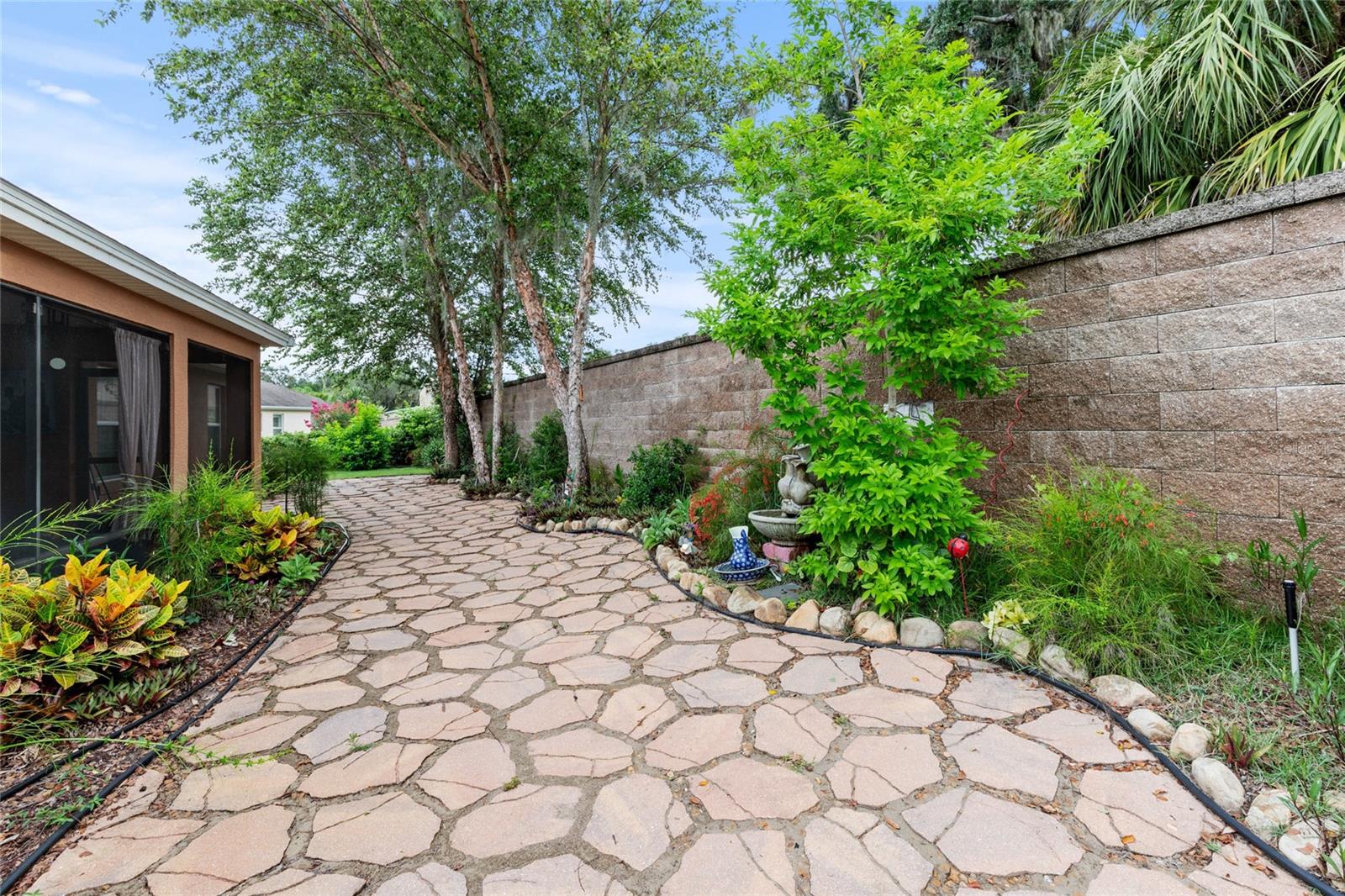 1965 GATEHOUSE TER, THE VILLAGES, FL, 32163