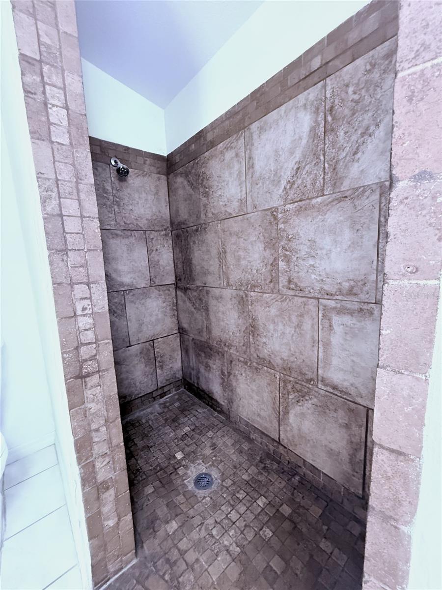 7219 EDGEWATER SHORES CT, ORLANDO, FL, 32810