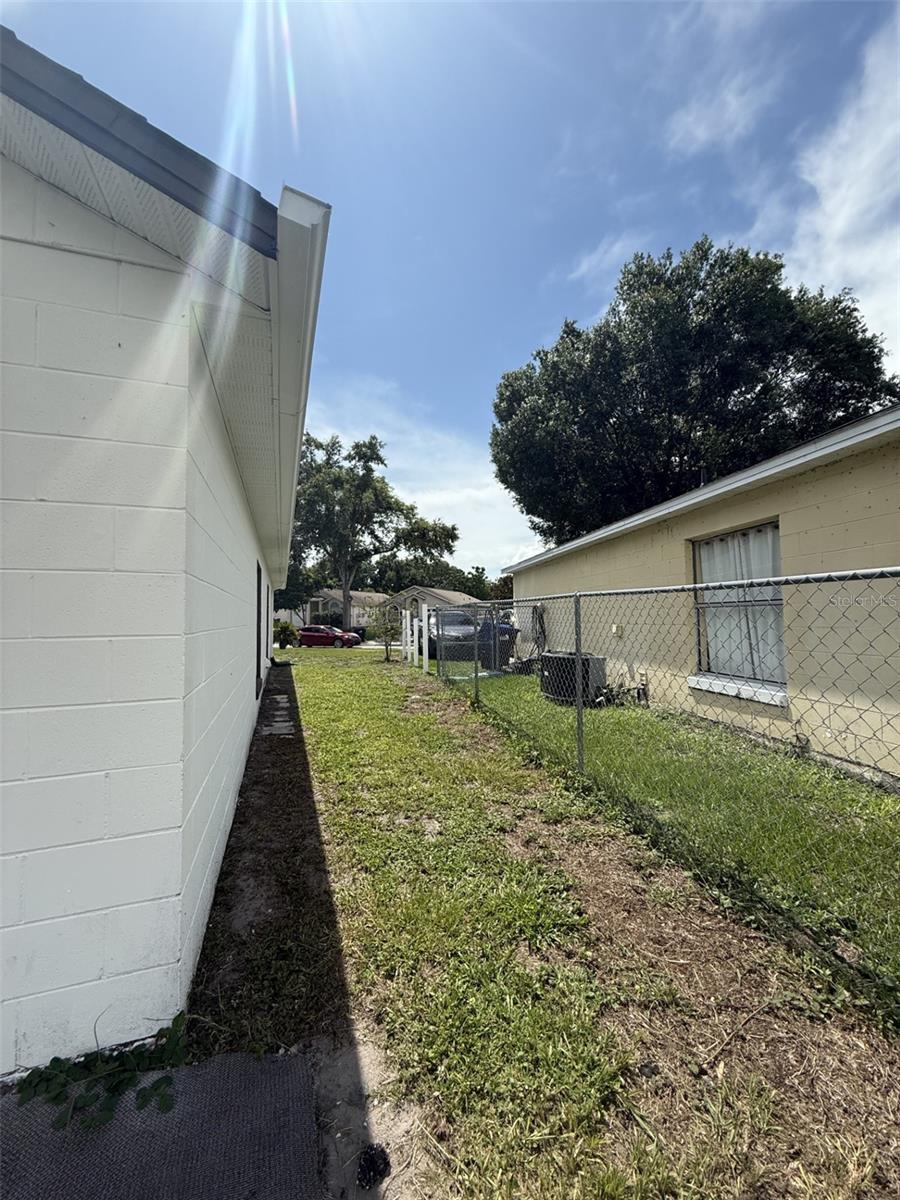 7219 EDGEWATER SHORES CT, ORLANDO, FL, 32810