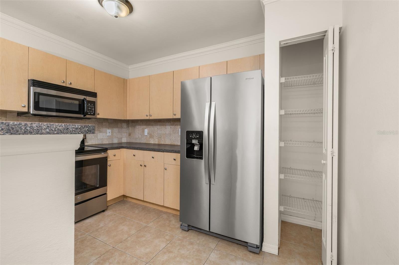 1042 WATERSIDE DR, CELEBRATION, FL, 34747