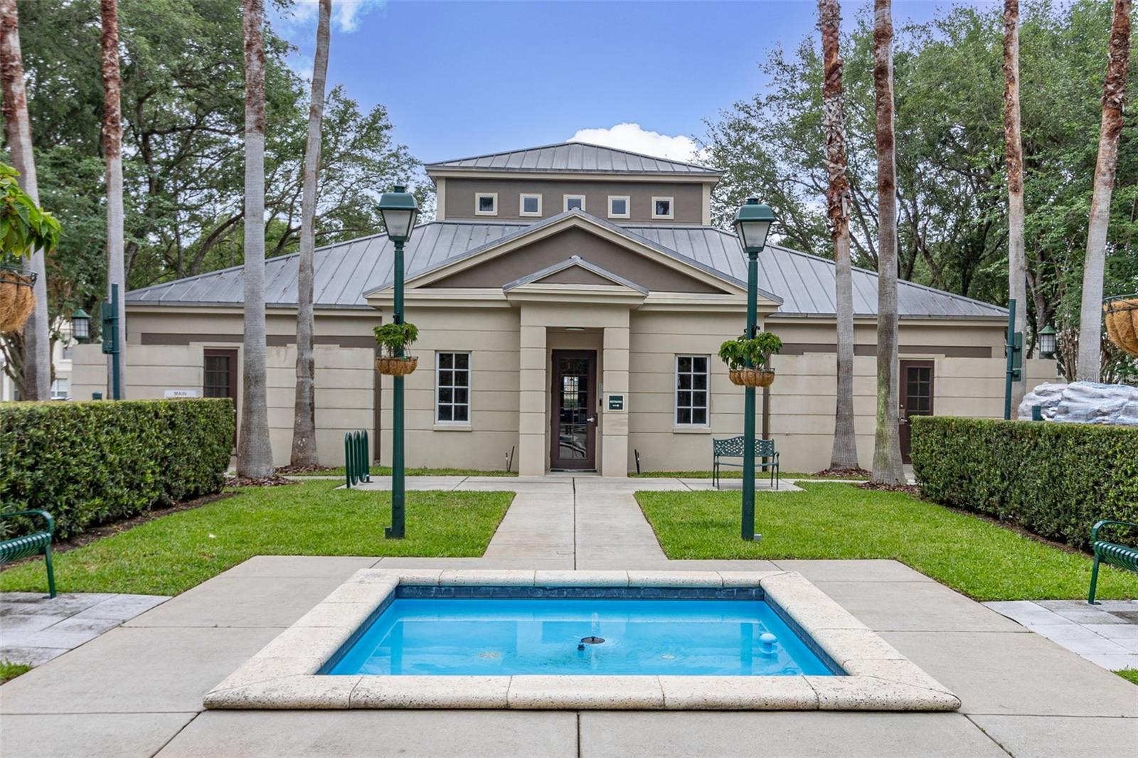 1042 WATERSIDE DR, CELEBRATION, FL, 34747