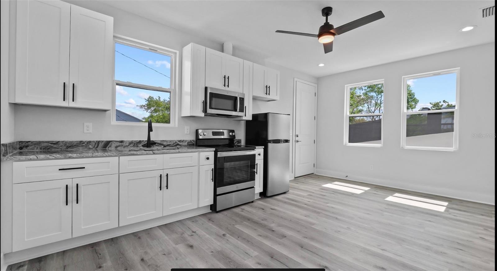 3835 2ND AVE N #b, ST PETERSBURG, FL, 33713