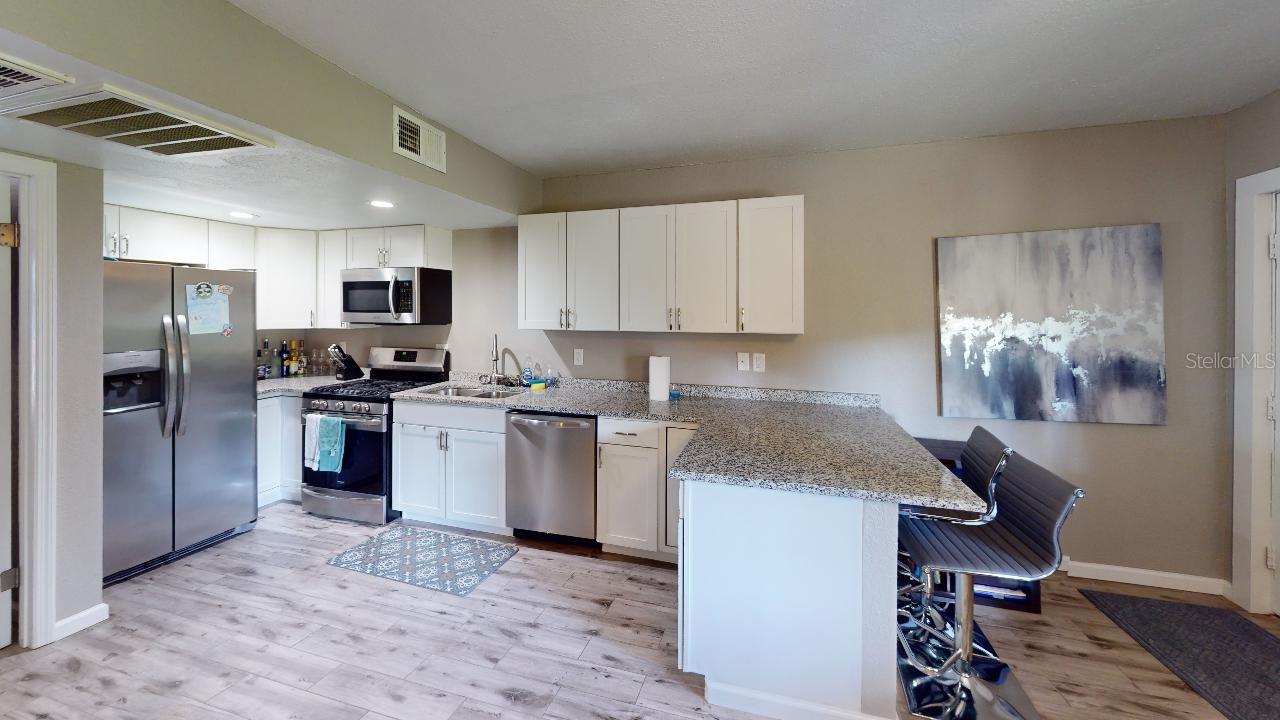 133 OYSTER BAY CIR #100, ALTAMONTE SPRINGS, FL, 32701