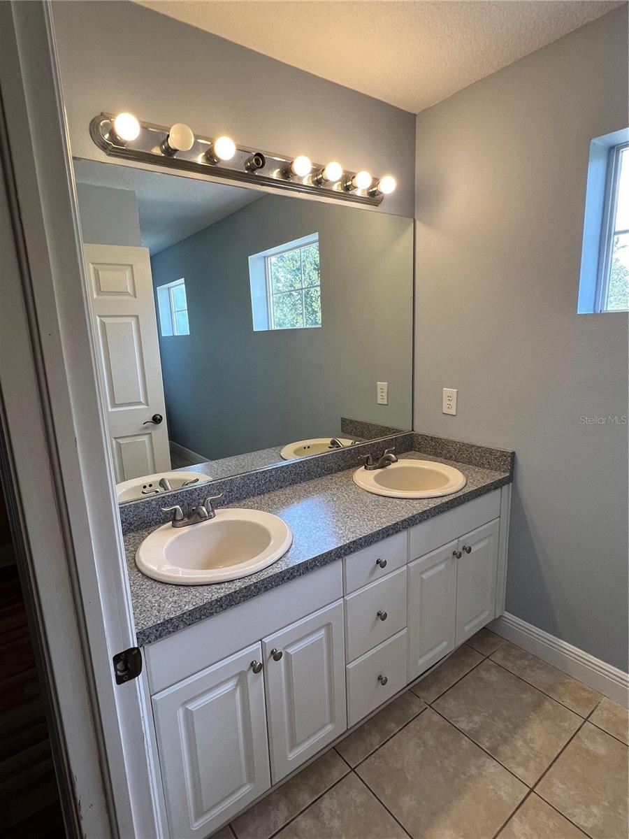 6443 ASHVILLE DR, ZEPHYRHILLS, FL, 33542