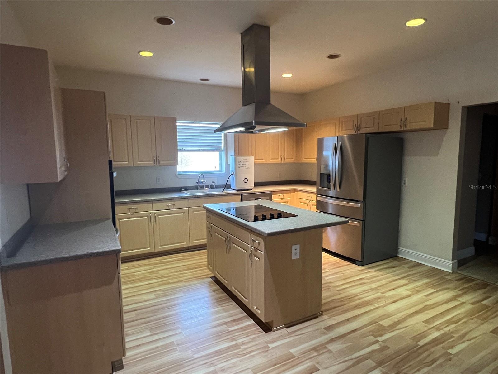 6443 ASHVILLE DR, ZEPHYRHILLS, FL, 33542