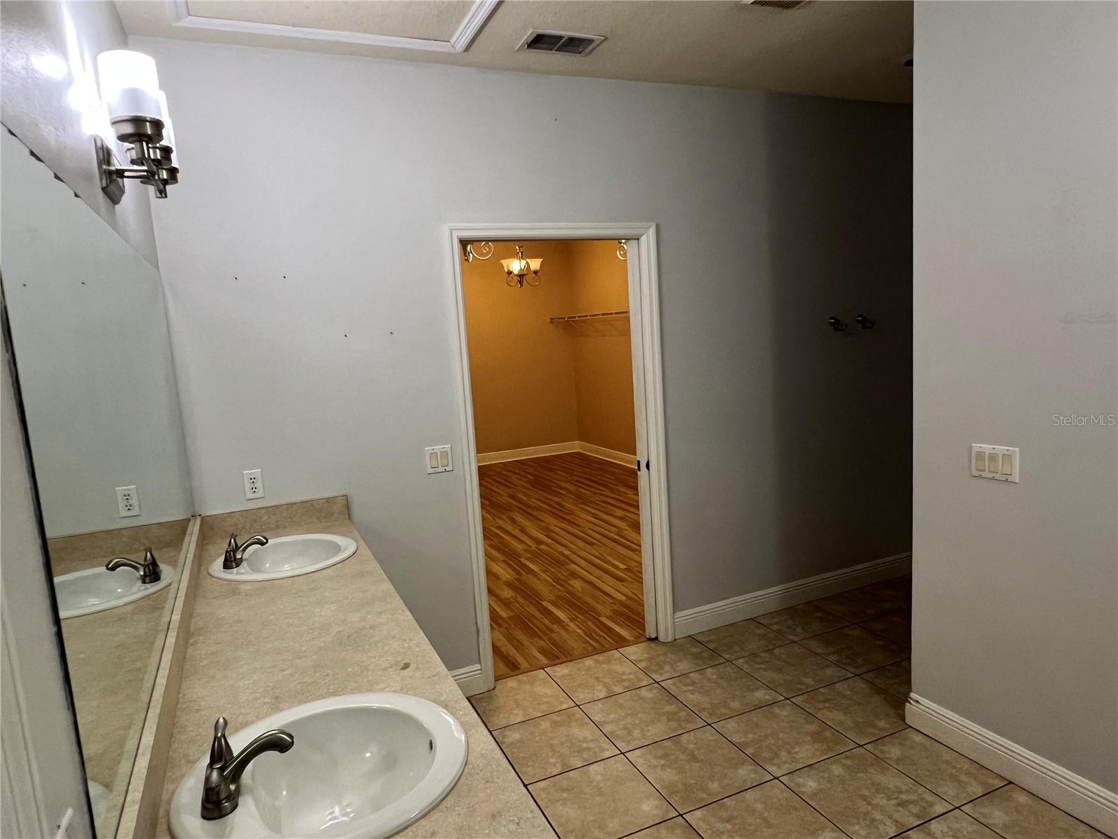 6443 ASHVILLE DR, ZEPHYRHILLS, FL, 33542