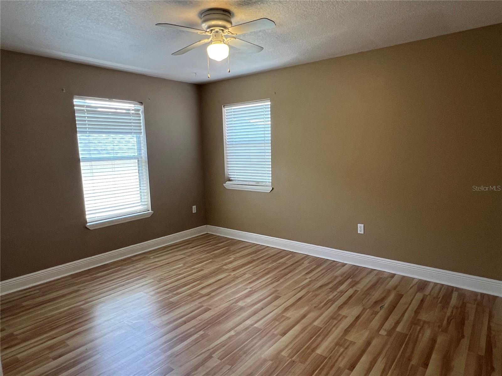 6443 ASHVILLE DR, ZEPHYRHILLS, FL, 33542