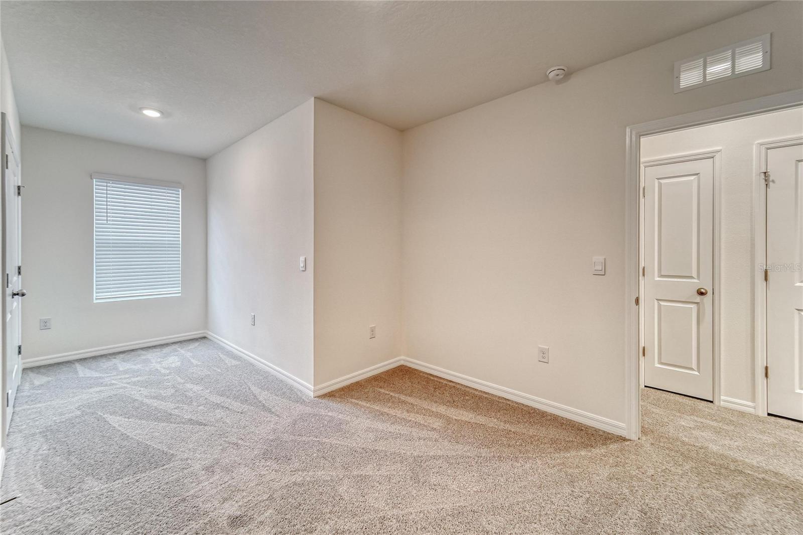 163 MANGROVE SHADE CIR, APOLLO BEACH, FL, 33572