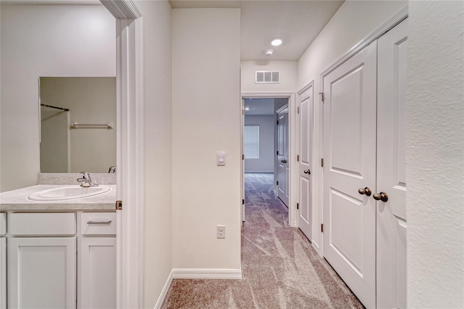 163 MANGROVE SHADE CIR, APOLLO BEACH, FL, 33572