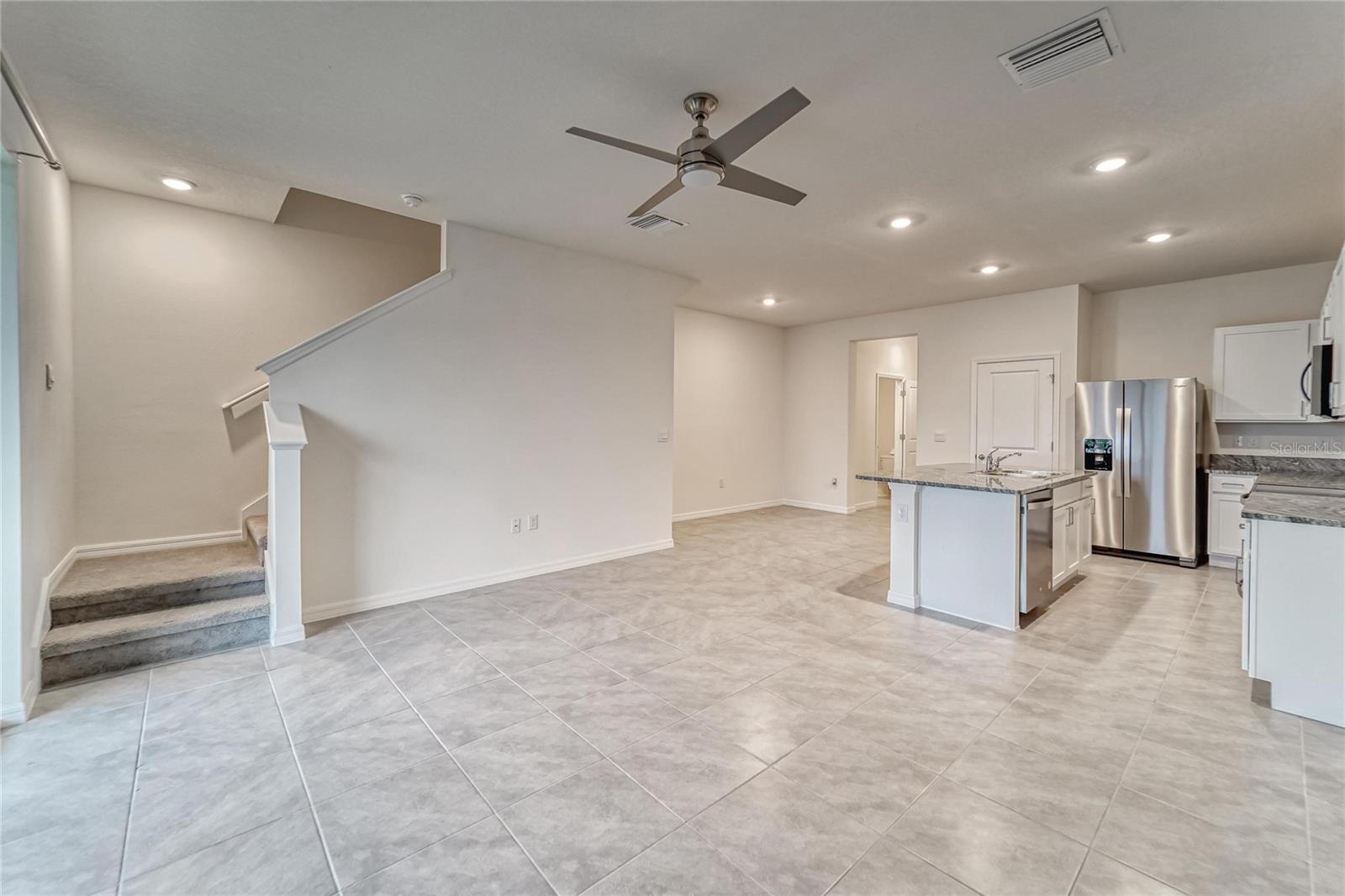 163 MANGROVE SHADE CIR, APOLLO BEACH, FL, 33572