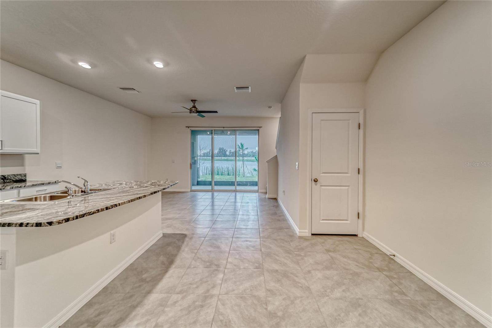 163 MANGROVE SHADE CIR, APOLLO BEACH, FL, 33572