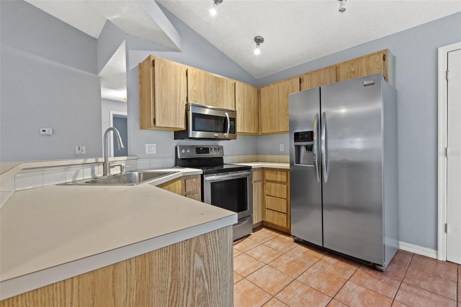 12808 DUNHILL DR, TAMPA, FL, 33624