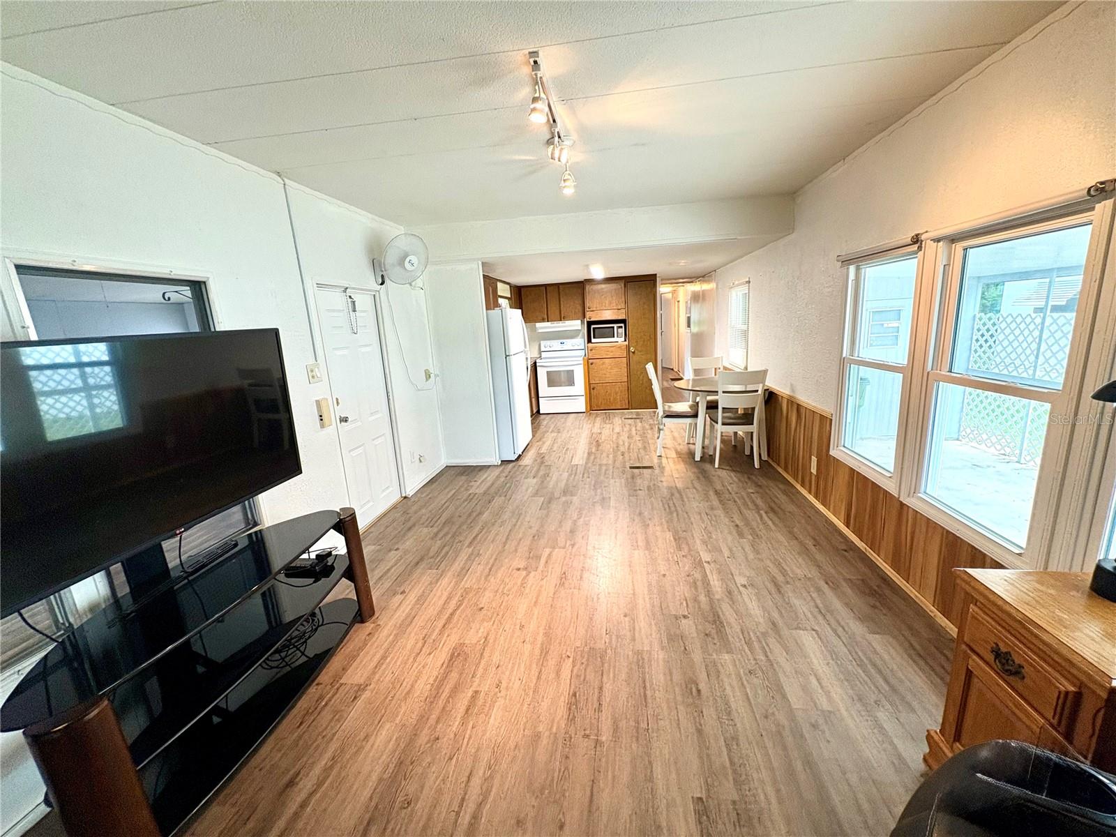 533 OLD COLONY RD, LEESBURG, FL, 34748