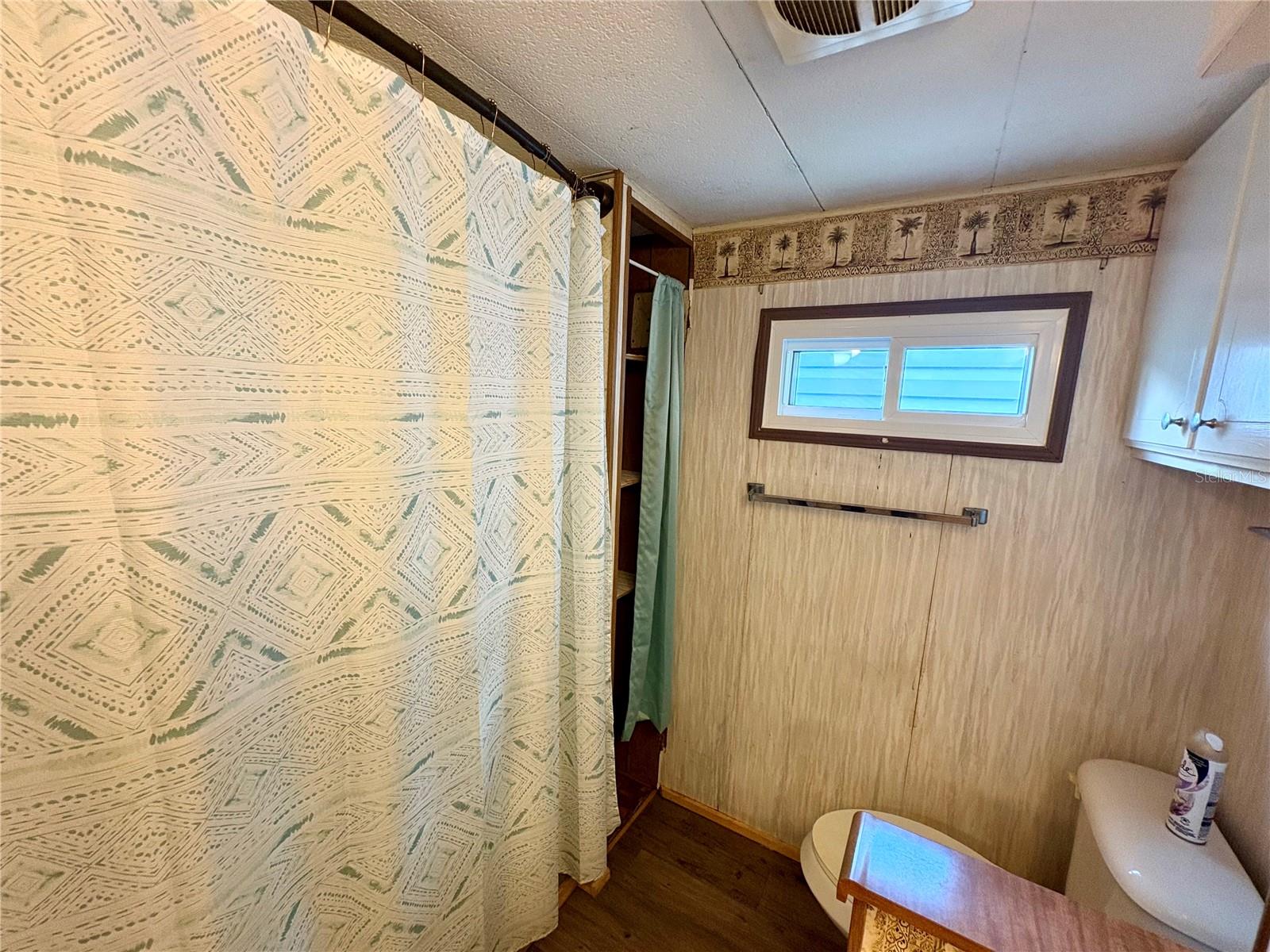 533 OLD COLONY RD, LEESBURG, FL, 34748