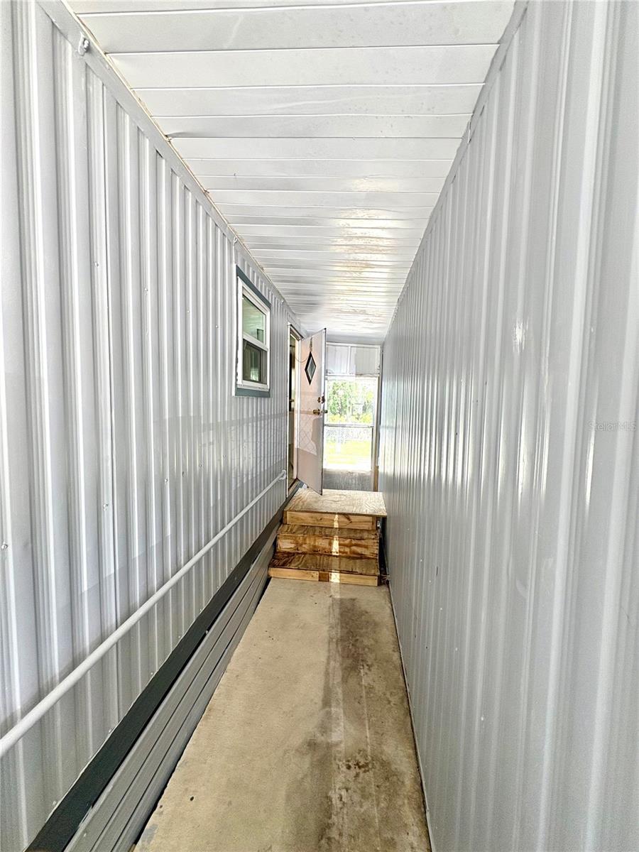 533 OLD COLONY RD, LEESBURG, FL, 34748