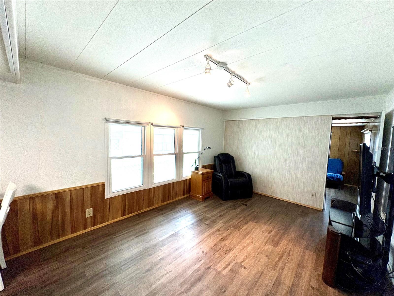 533 OLD COLONY RD, LEESBURG, FL, 34748