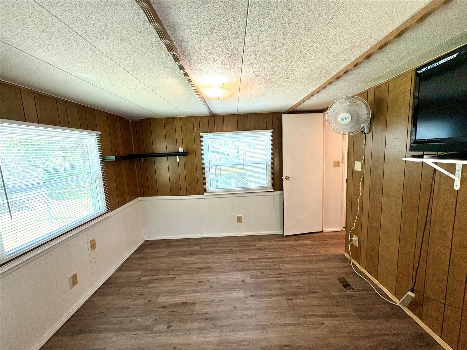 533 OLD COLONY RD, LEESBURG, FL, 34748