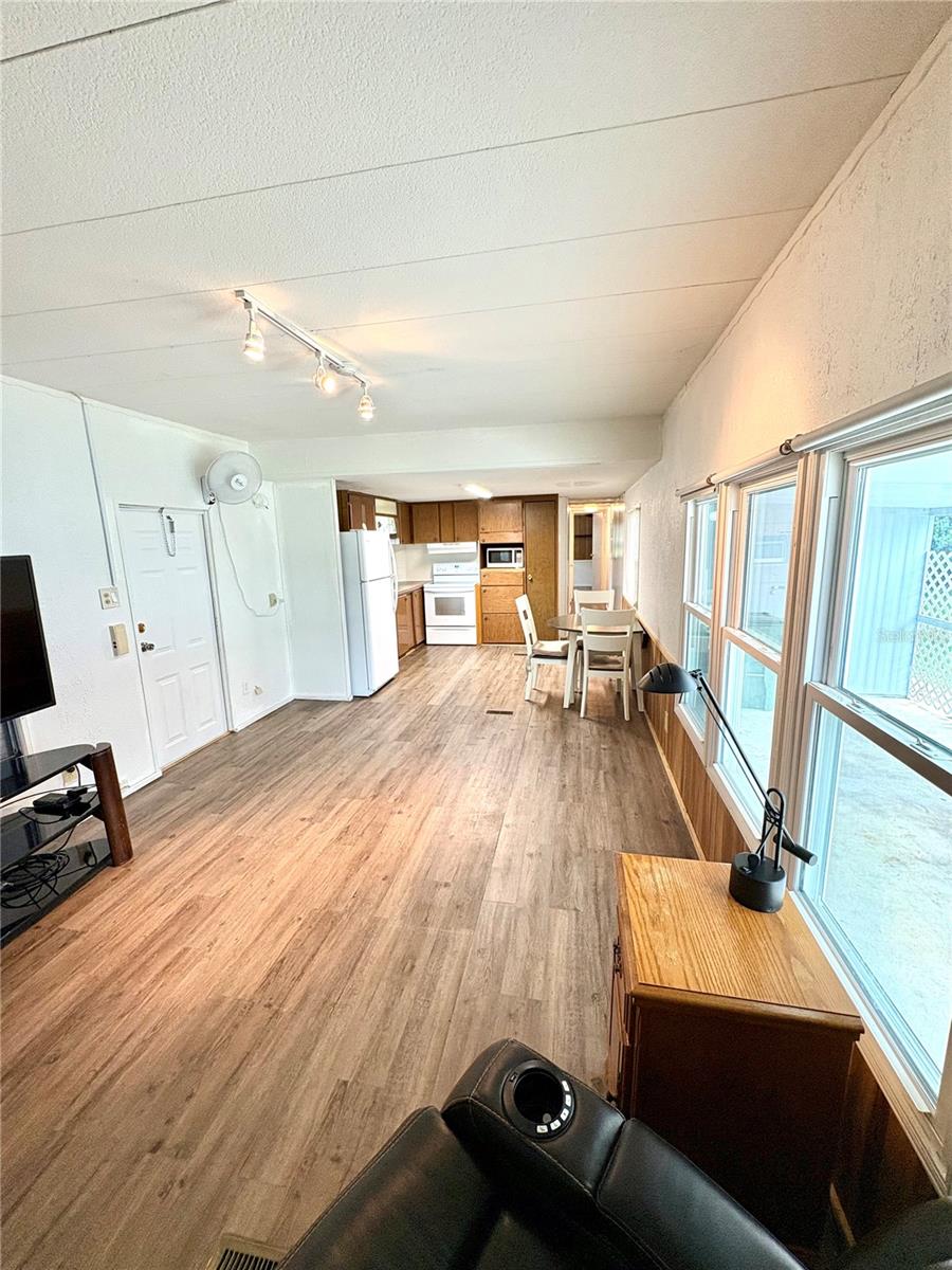 533 OLD COLONY RD, LEESBURG, FL, 34748