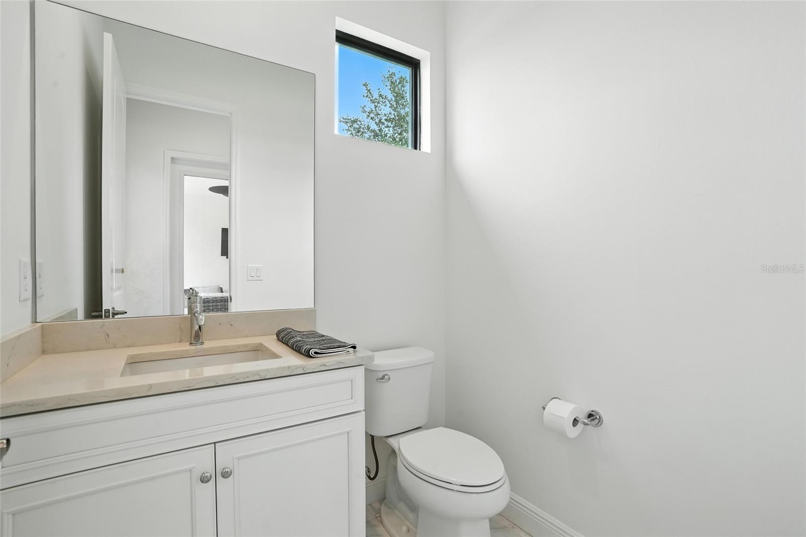 8368 PRESERVE POINT DR, FORT MYERS, FL, 33912