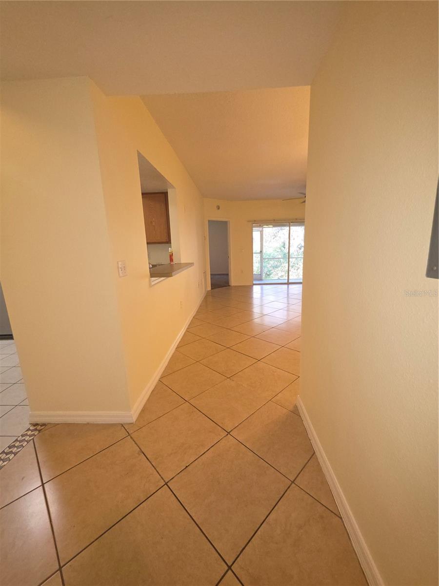 6446 CYPRESSDALE DR #102, RIVERVIEW, FL, 33578