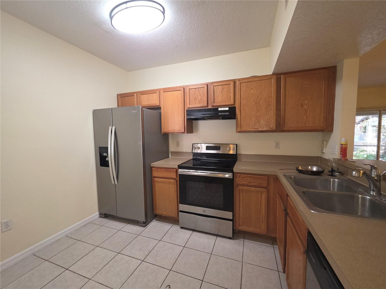 6446 CYPRESSDALE DR #102, RIVERVIEW, FL, 33578