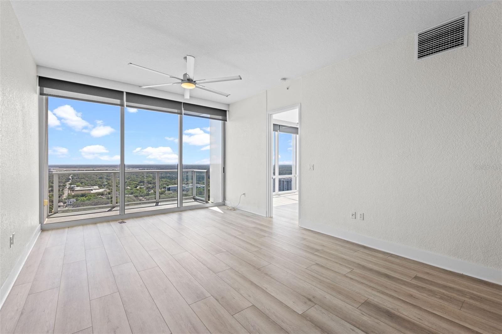 150 E ROBINSON ST #2807, ORLANDO, FL, 32801