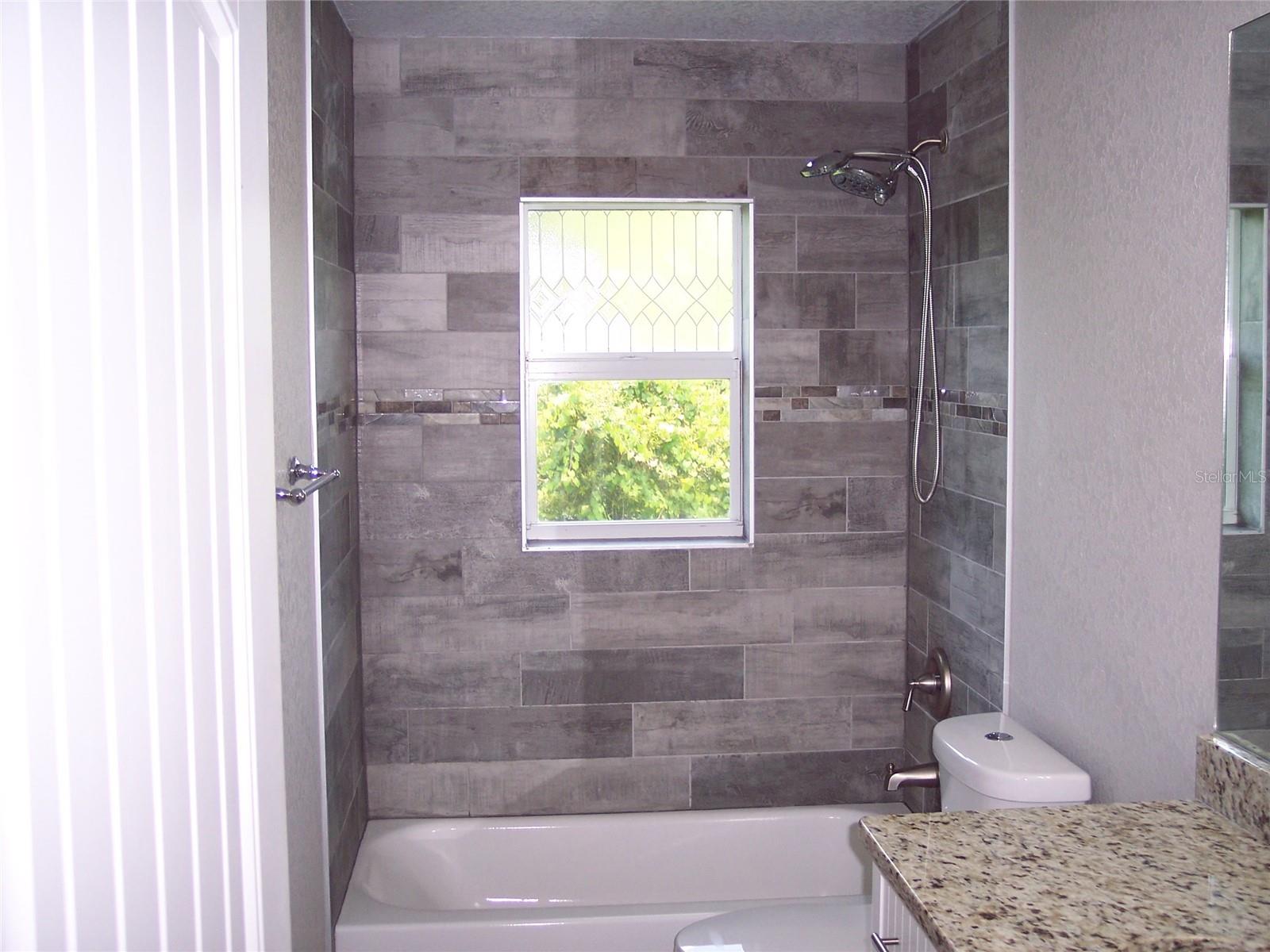 470 SUNSET RD N, ROTONDA WEST, FL, 33947