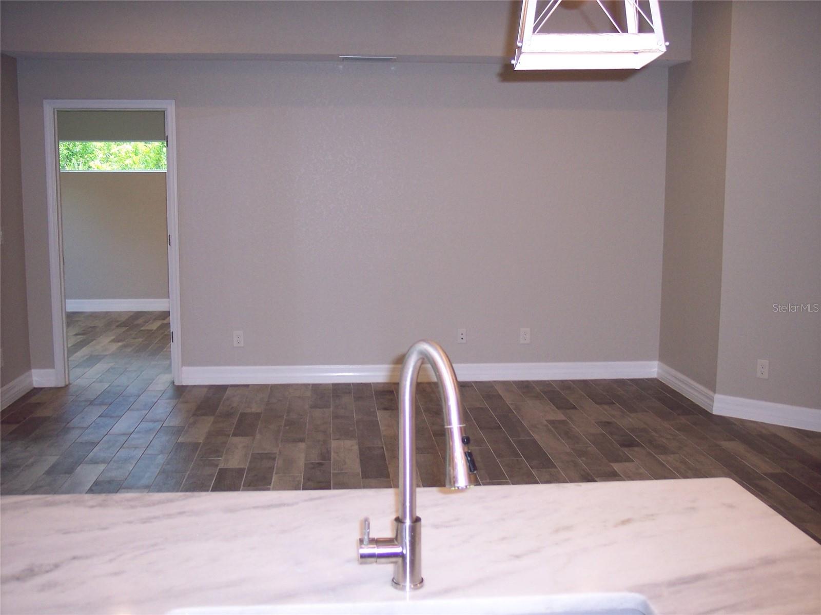 470 SUNSET RD N, ROTONDA WEST, FL, 33947