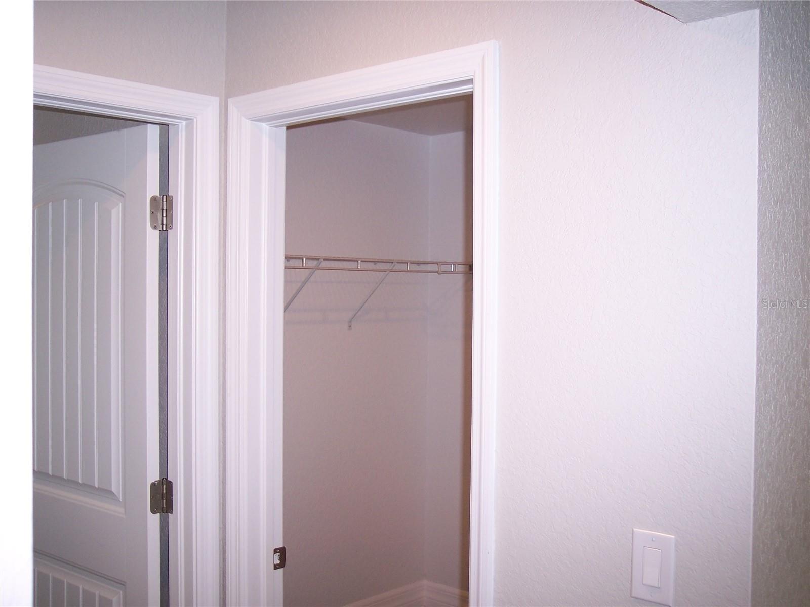 470 SUNSET RD N, ROTONDA WEST, FL, 33947